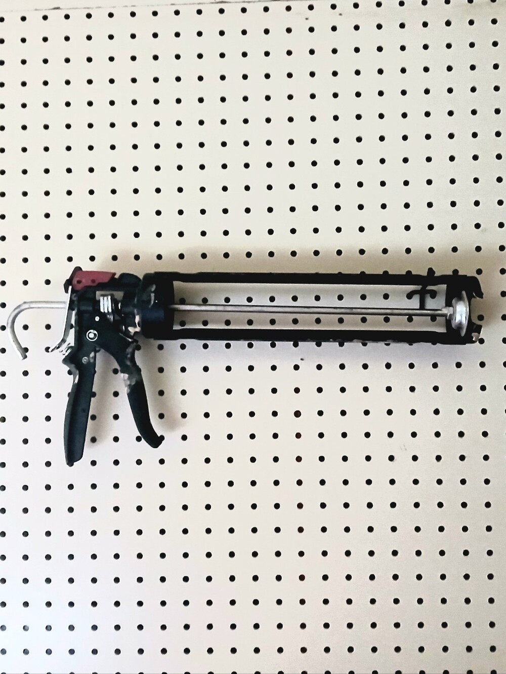 Husky29 oz. Heavy-Duty High Leverage Drip Free Caulk Gun